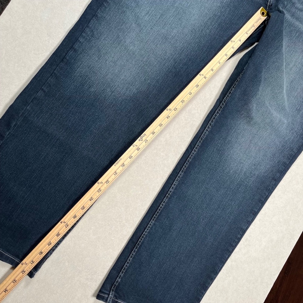 New Levi's 559 Relaxed Straight Jeans Mens 44x32 Blue Stretch Denim Casual NWT - Picture 8 of 11